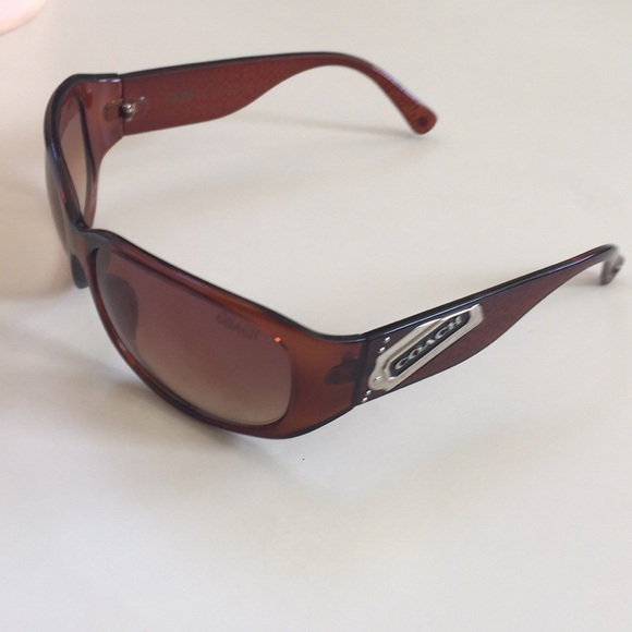 Coach Sunglasses - Picture 4 of 8